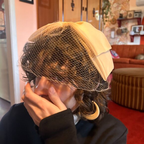 1950s birdcage beige cream lace front bow fascinator swing dance hat! - Picture 3 of 13